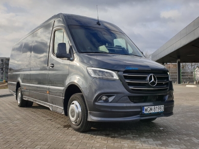 Mercedes Sprinter 2020 r 22+1+1 sztuk 2