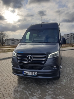 Mercedes Sprinter 2020 r 22+1+1 sztuk 2